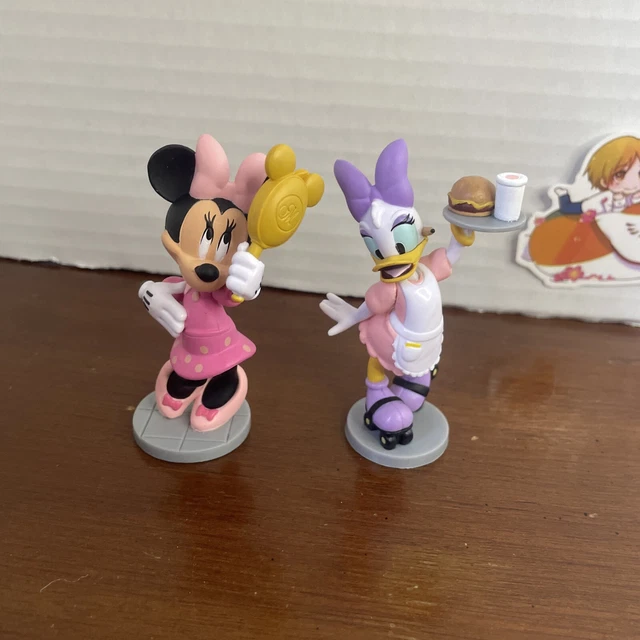 Lot of 2 Disney PVC Figure Cake Topper Figurine Minnie Mouse Mirror & Daisy Duck