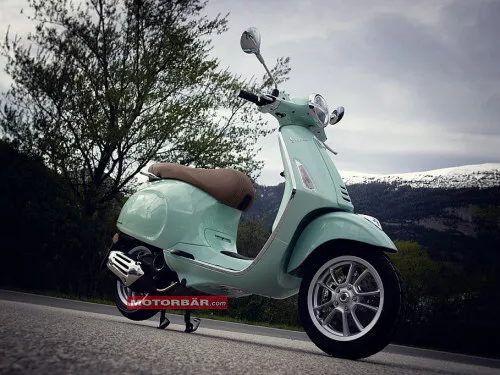 Vespa 50 Primavera verderelax türkis E5 LED Scooter Roller AKTION Netto € 3082