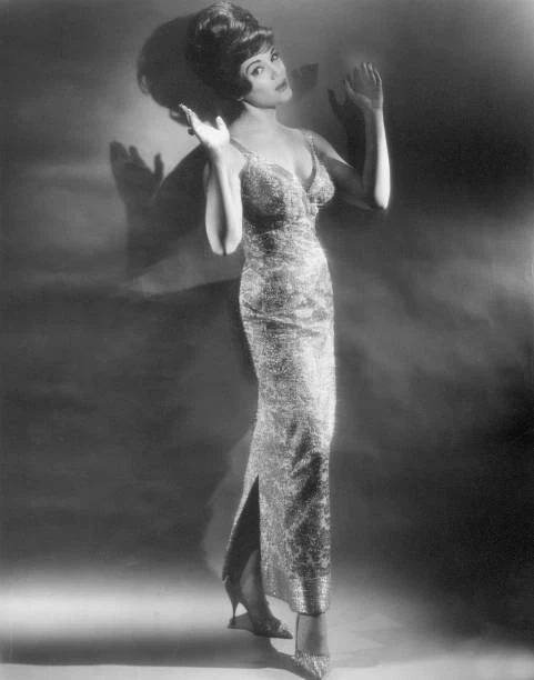 AMERICAN SINGER CONNIE Francis wearing a long beaded gown - 1965 Old ...