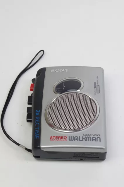 Sony Walkman TCS-30D Cassette Recorder Clear Voice w/ Stereo Recording FF Issue