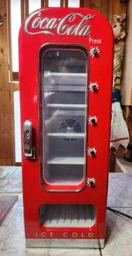 Retro Coca Cola Vending Fridge 10Can Machine Mini Soda Refrigerator Coke Cooler Retro Coca Cola Vending Fridge 10Can Machine Mini Soda Refrigerator Coke Cooler