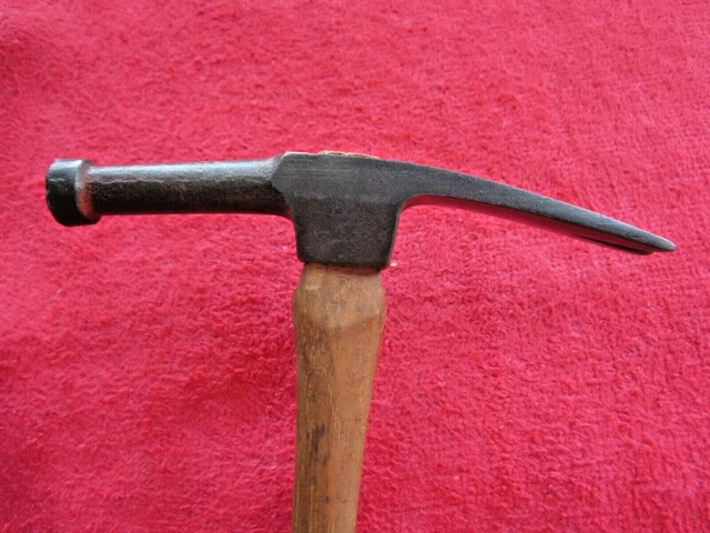 "Muebles De Cuero Antiguos De Colección Tack Tack Tack Hammer Tack