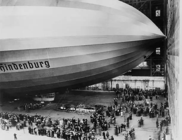 Graf Zeppelin In Lakehurst Hangar In New Jersey 2 Aviation History Old Photo