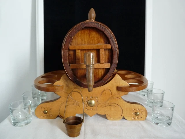 Fontaine tonneau 2,3 litres en verre avec support en bois - boite Fontaine tonneau 2,3 litres en verre avec support en bois - boite