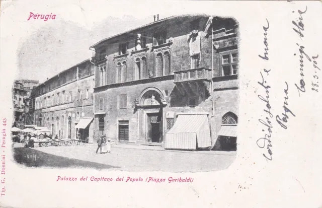 Cartolina : Perugia - Piazza  Garibaldi .