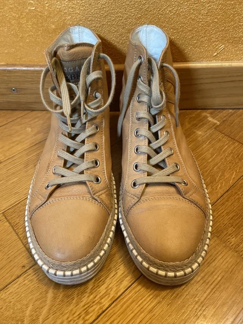 Hogan deals rebel r218