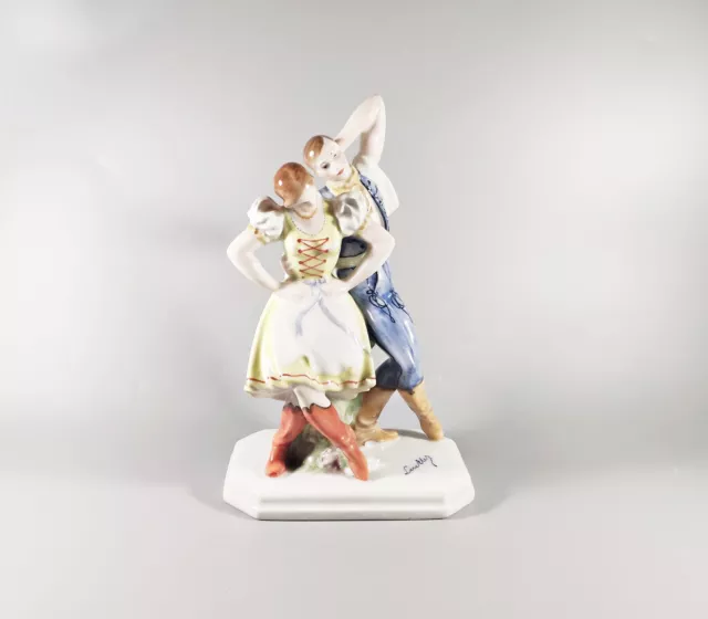 Herend, Dancing Pair Folklore, Antique Handpainted Porcelain Figurine ! (J085)