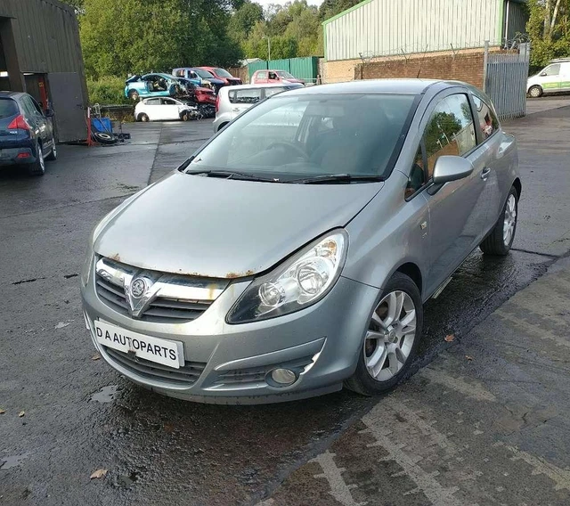 CORSA ALTERNATORE VAUXHALL Benzina 06-15