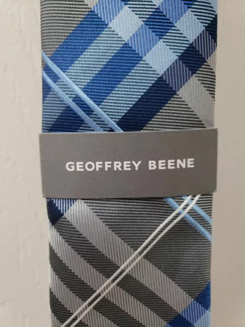 NEW Geoffrey Beene Men's Tie Petros Plaid Silk 61%/Polyester 39%