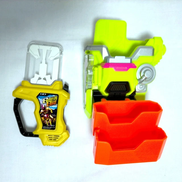 Bandai Kamen Rider Ex-Aid DX Kimewaza Slot Holder & Bakusou Bike Gashat