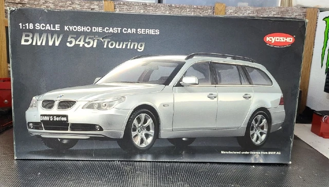 BMW 545i touring E61 silver ミニカー 京商 1/18 BMW 545i touring E61 silver ミニカー 京商 1/18