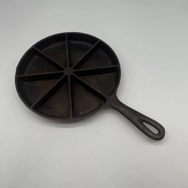 Vintage Cast Iron 8-Slice Divided Corn Bread Pan Skillet Unbranded USA Os51