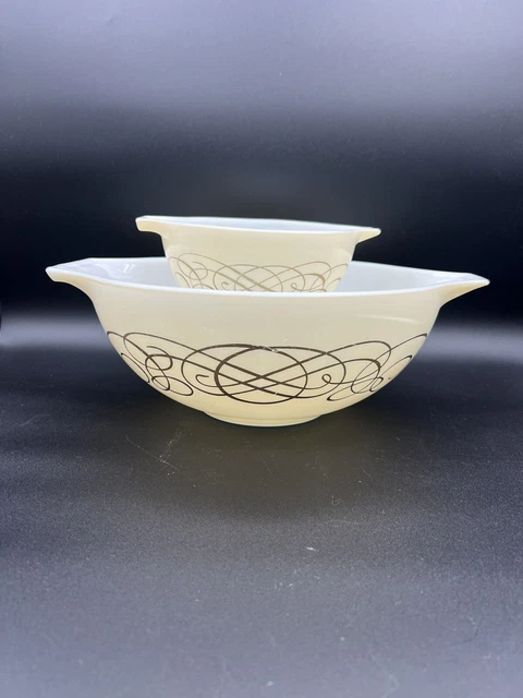 PYREX Golden Scroll Cinderella 444 441 Chip and Dip Set Promotion Print