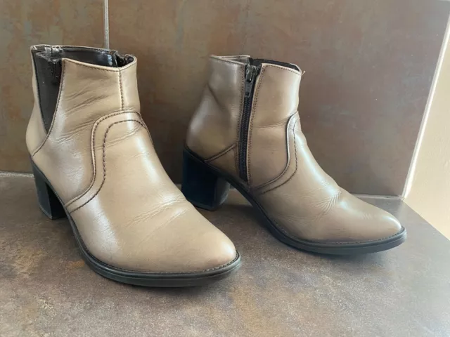 Bottines Pointure 39 Grise Taupe Cuir Exterieur Synthetique Interieur Occasions