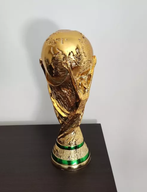 EOFLW Réplique du trophée de la Coupe du monde de football 2022 en résine -  26,9 cm - Pour chambre à coucher, bureau, bureau