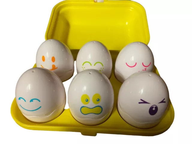 TOMY HIDE Squeek Eggs Vintage 1993 Toy Shape Sorter Box