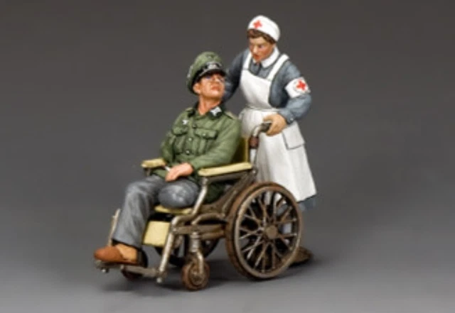 WH009 Disabled Officer & Nurse by King and Country ww2