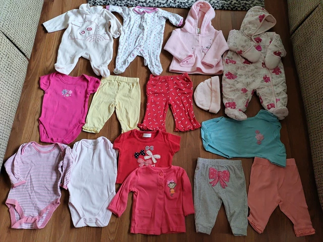 0-3 Month Baby Girls Clothes bundle.