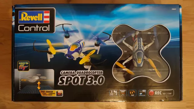 Konvolut RC-Modell-Quadrocopter 3 Stück, Revell + Jamara, RTF, Neu & OVP 2