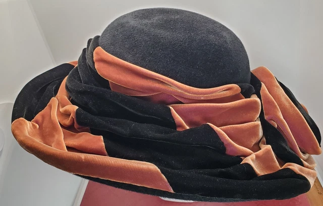 BAILEY TOMLIN LONDON Ladies Tan Straw Hat Satin Organza Rose  display picture 2