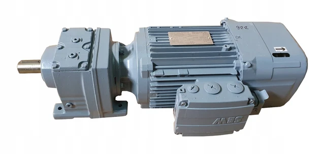 Motoréducteur SEW 1.5kw 428tr/min Frein /#8 P00D 7769