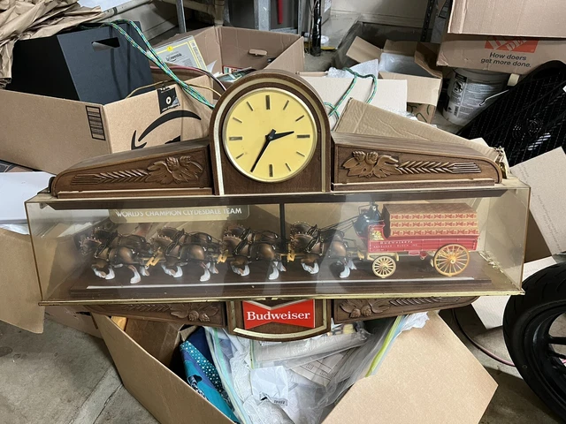 Budweiser Collectible Tavern Clock