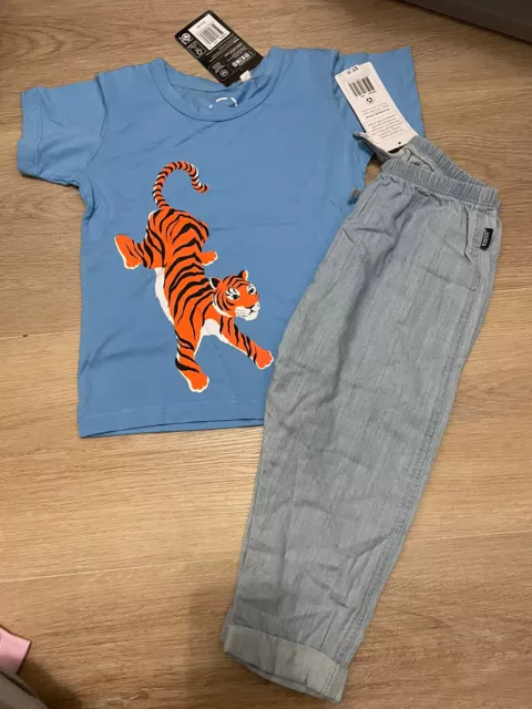 BNWT Bonds Tiger T-shirt And Bonds Denim Look Pants. Size 3