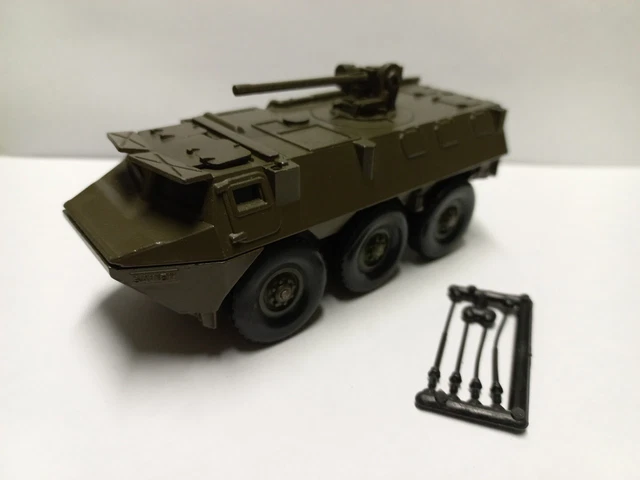 Heller N°79898 - VAB 4x4 Blindé Armée Française 1/72 Neuf Boite