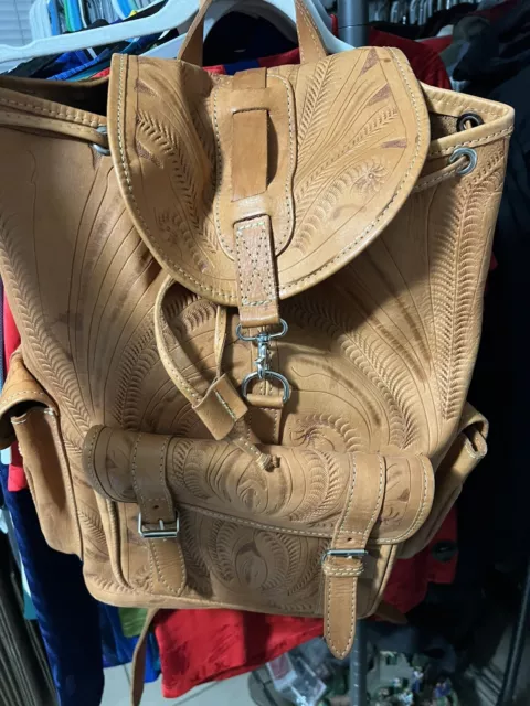Vintage Large LEATHER Adjustable Backpack Bag Buckles Tan BROWN