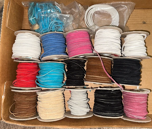 Encaje de cuero de gamuza 1/8 pulgada-Tejas Lace Co. Forth Worth 15 rollos algunos parciales
