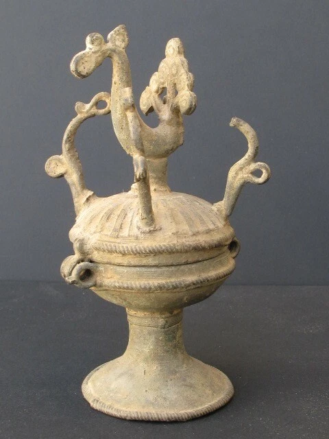 Ancienne Boîte à Tika en Bronze, INDE