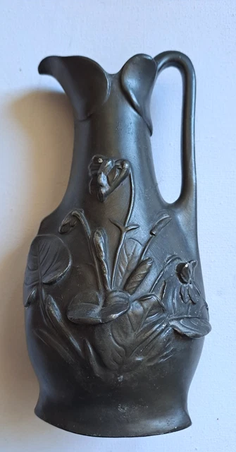 Pichet Et Verseuse En étain Style Art Nouveau - Signé Garnier - Femme Nu Et Poisson - Objet De Collection