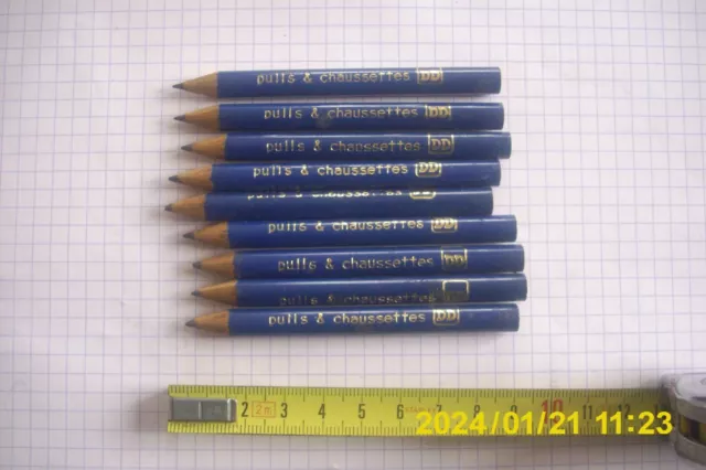 ReaJoys White Gel Pens, 12Pcs Fine Point Gel Pens 0.8mm White Fine Liner  Art Pen Highlighter Sketching Pens for Artists Black Paper Drawing Design