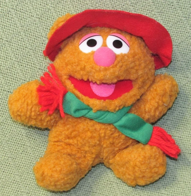 VINTAGE McDONALDS 1987 BABY FOZZIE BEAR PLUSH MUPPET RED HAT SCARF JIM HENSON