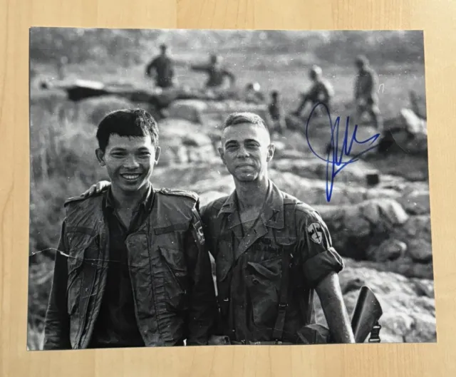 JACK JACOBS SIGNED 8x10 PHOTO AUTOGRAPHED VIETNAM MEDAL OF HONOR MILITARY COA
