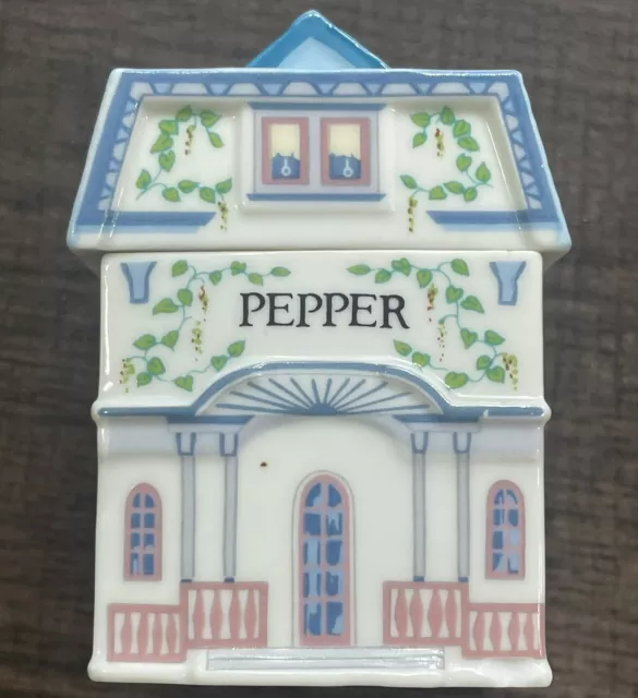 Lenox Spice Village Fine Porcelain House Spice Jar Pepper 1989 (small chip base)