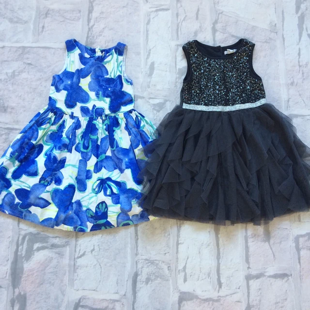 Pacchetto vestiti per ragazze 3-4 anni Next TU ecc abito top pantaloncini tuta ecc 2