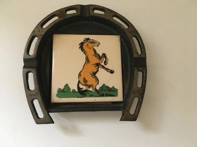 Paire de étriers de selle de chevaux en bronze du 19e siècle - En vente sur France