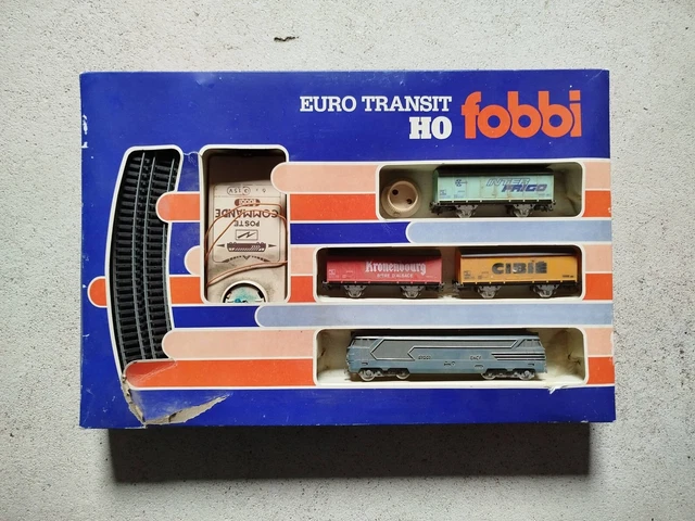 COFFRET LIMA LOCOMOTIVE Diesel Sncf Y.8520 + 2 Wagon Shell Et Voiture