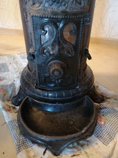 POÊLE GODIN ANCIEN rare modèle 2123 émaillé noir restauré entièrement début 1900 EUR 1.790,00 - FR
