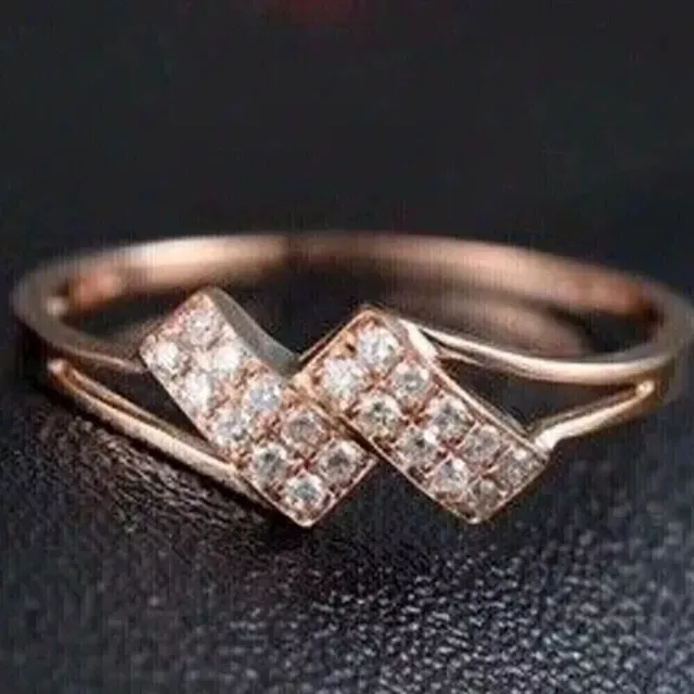 Round Cut Lab Created Diamond 2.00Ct Beauty Engagement Ring 14K Rose Gold Plated