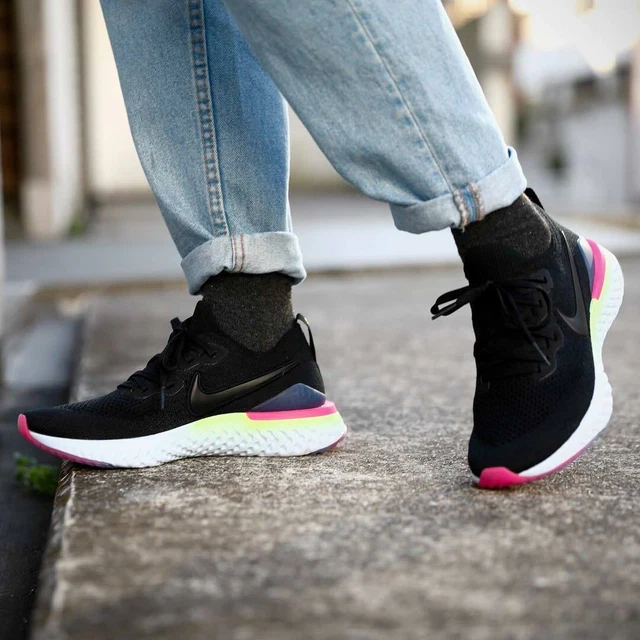 NIKE EPIC REACT Flyknit 2 Gs Size Uk 3 Eur 35.5 Aq3243 003 Black Saphire 74.99 PicClick UK
