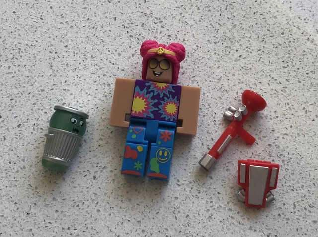 ROBLOX DELUXE MYSTERY Pack Series 1, Hotdog Frank figure Play Set, New  Boxed 17.22 - PicClick UK