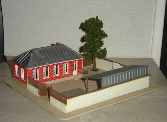 JOUEF MAQUETTE À monter école 1012 NEUF (n°1) EUR 35,00 - FR
