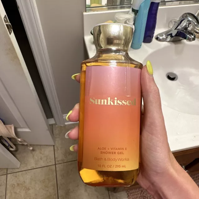 Bath & Body Works Sunkissed Aloe + Vitamin E Shower Gel 10.Oz New