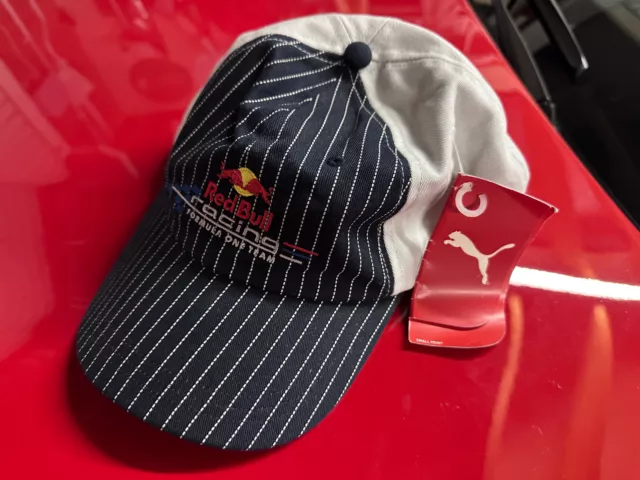 Red Bull Racing F1 Team 2007 Team issue Puma race cap BRAND NEW with Tags