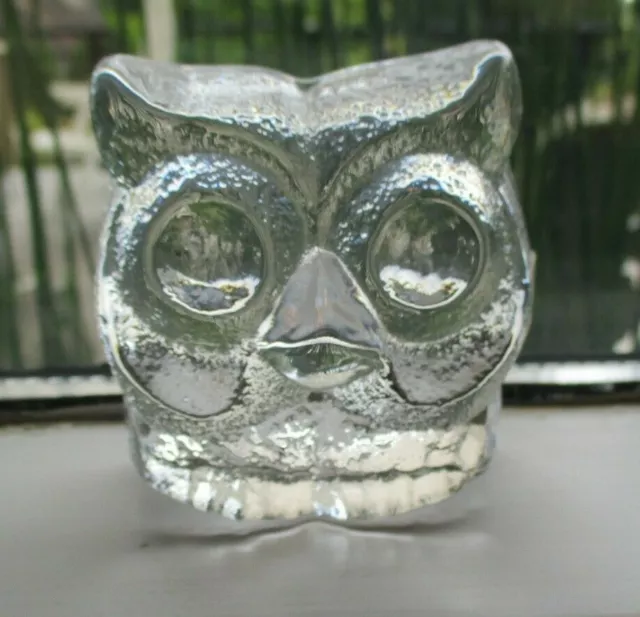 Skruf Sweden Glass Owl Figurine Swedish Bird Paperweight Small 2 1/2"