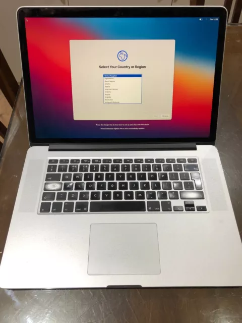 MacBook Pro Retina, 15 inch 2.2GHz Quad Core Intel Core i7 16GB RAM 500GB SSD