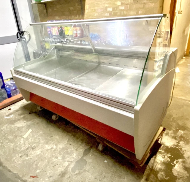 Frilixa Max 2.0M Fresh Meat Curved Glass Serve Over Counter Refrigerator