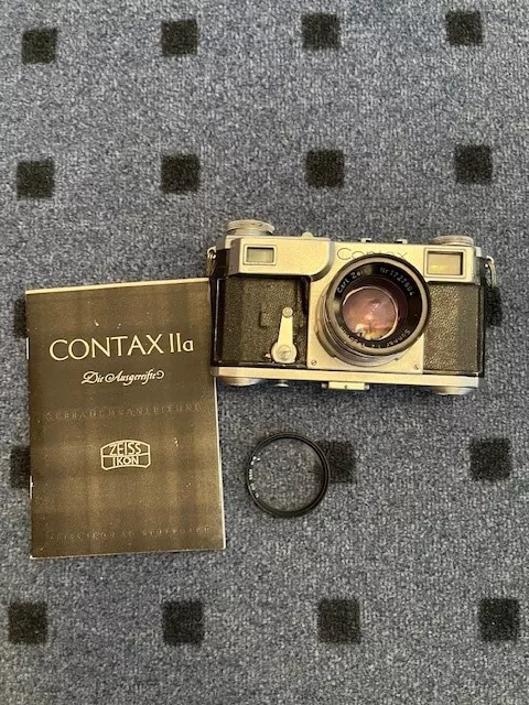 Zeiss Ikon Contax IIa mit Carl Zeiss Sonnar 1:2/50